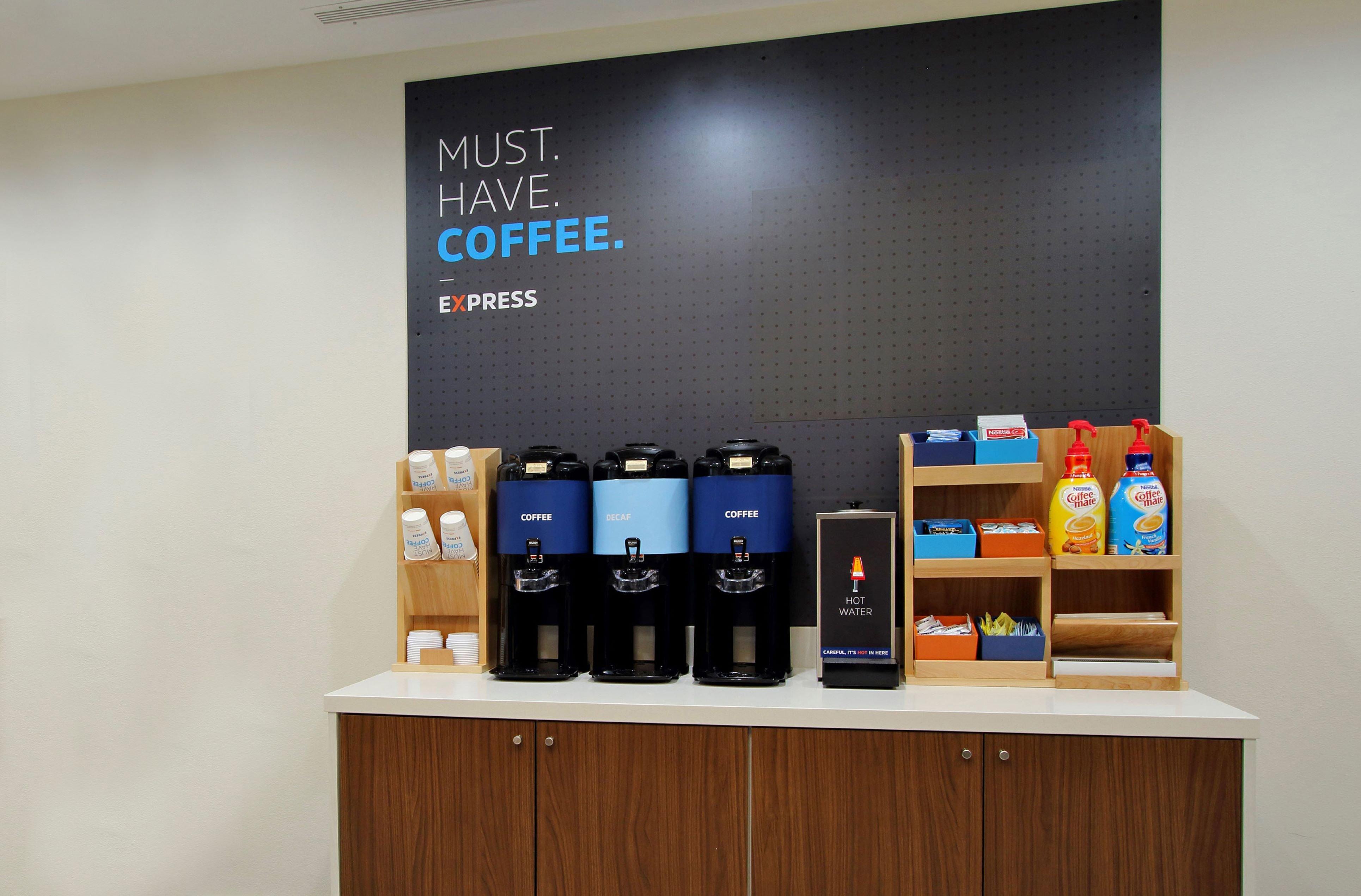 Holiday Inn Express Hotel & Suites Forest By Ihg Esterno foto